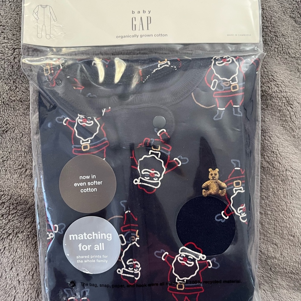 BABY GAP Festive Christmas Santa Onesie - 6-12 Months